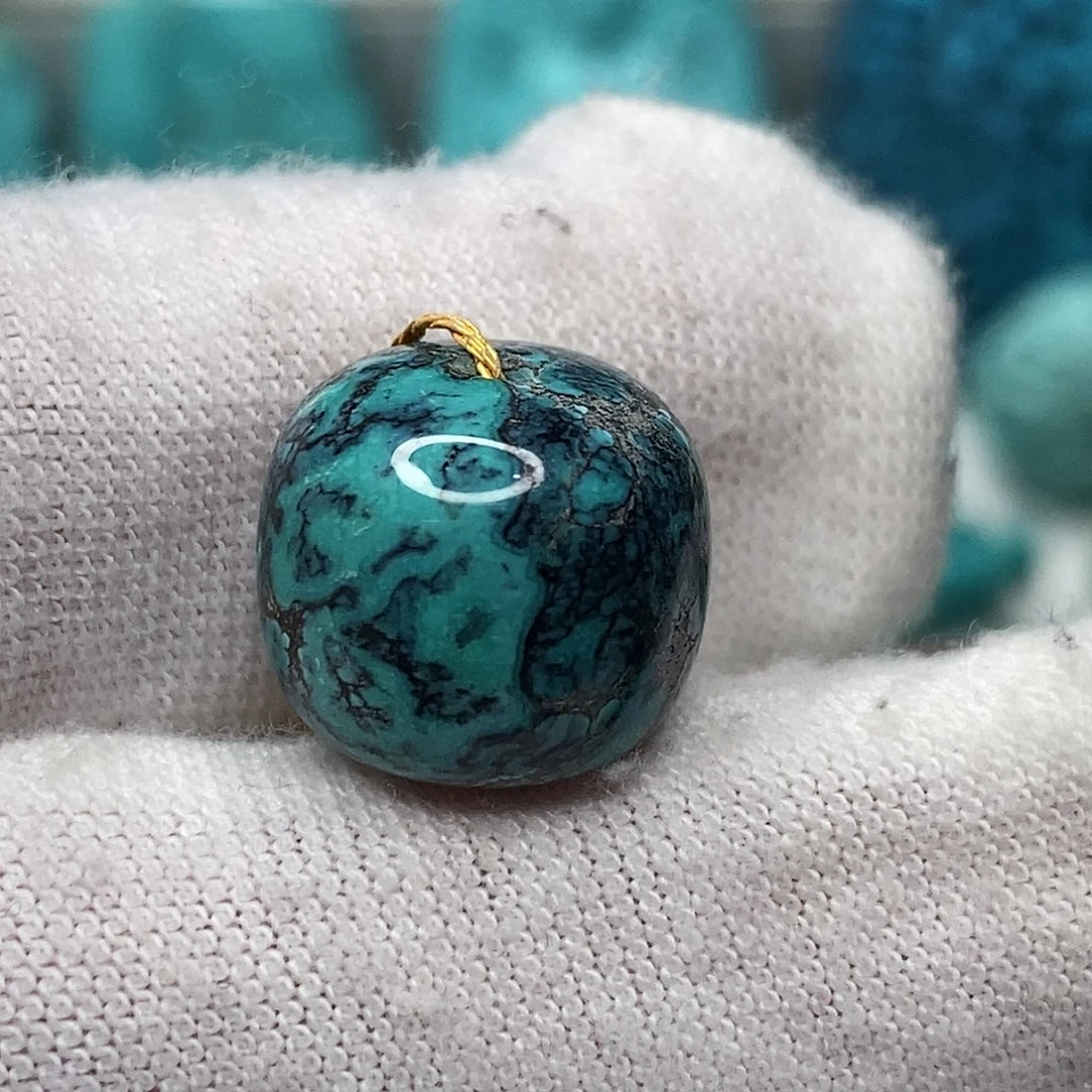 未镶嵌绿松石天然原矿 带武汉地大证书