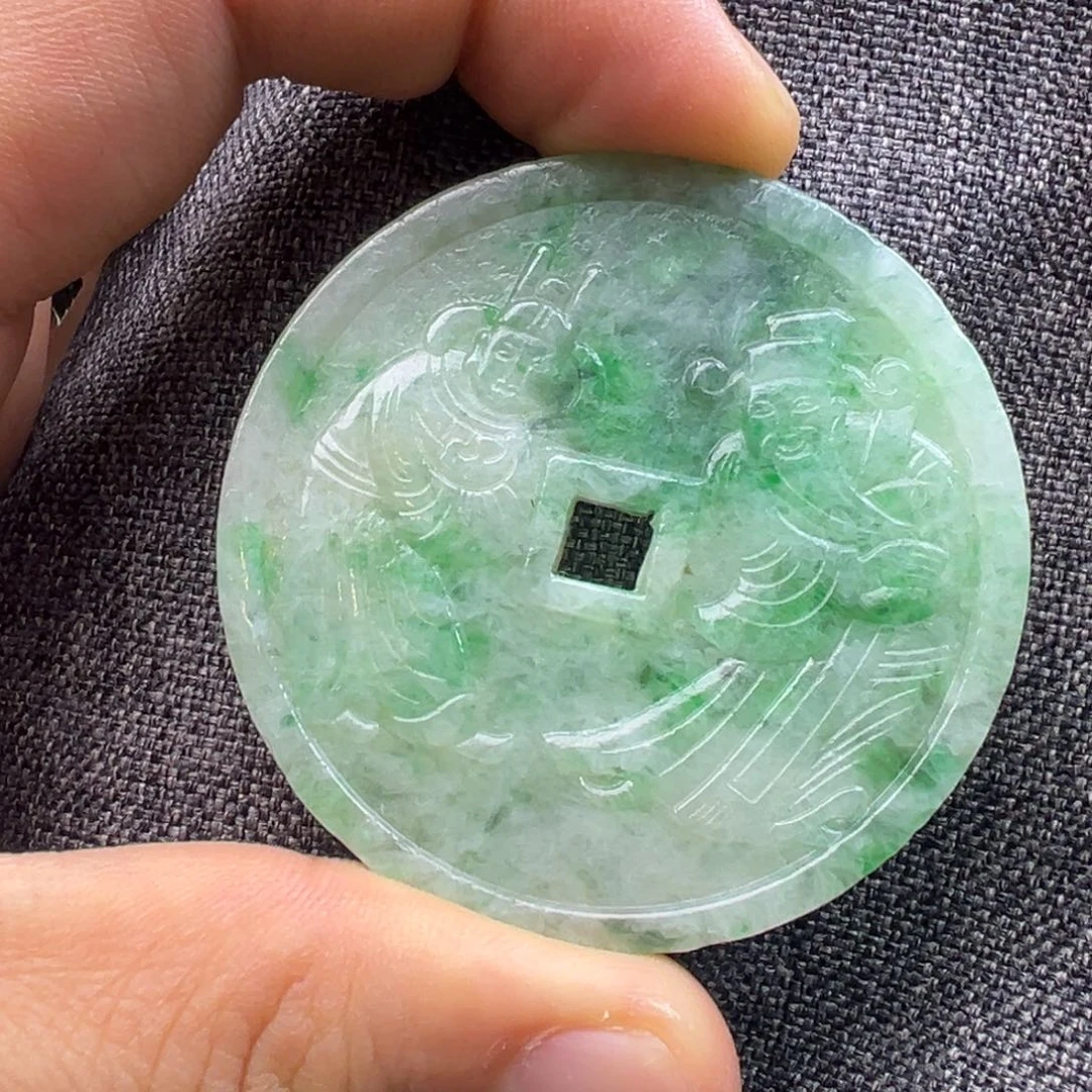 翡翠未镶嵌颈饰6666