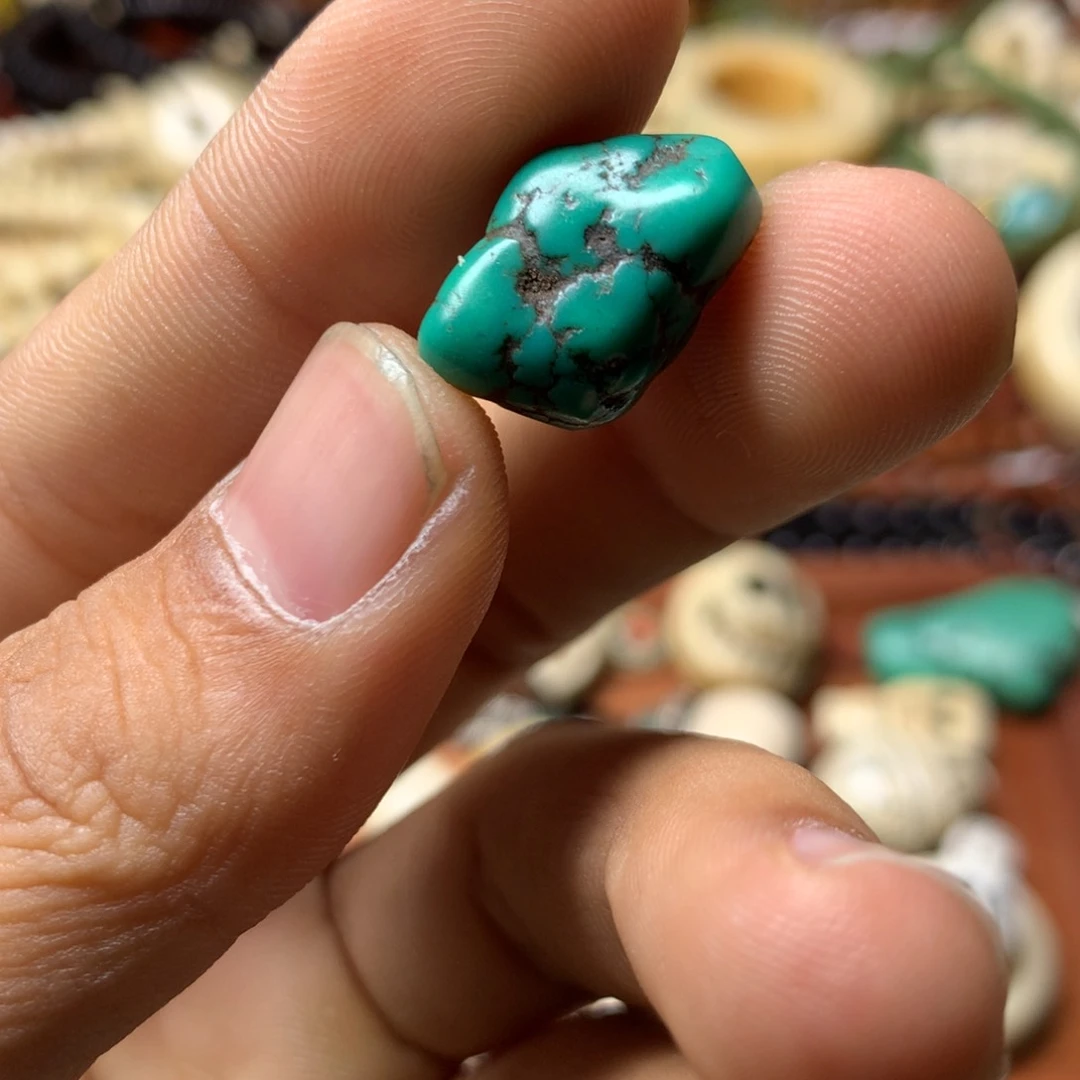 琉璃颈饰J****?藏传小元素