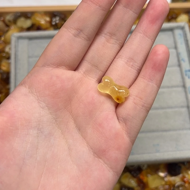未镶嵌琥珀裸石胖***胖天然蜜蜡配件