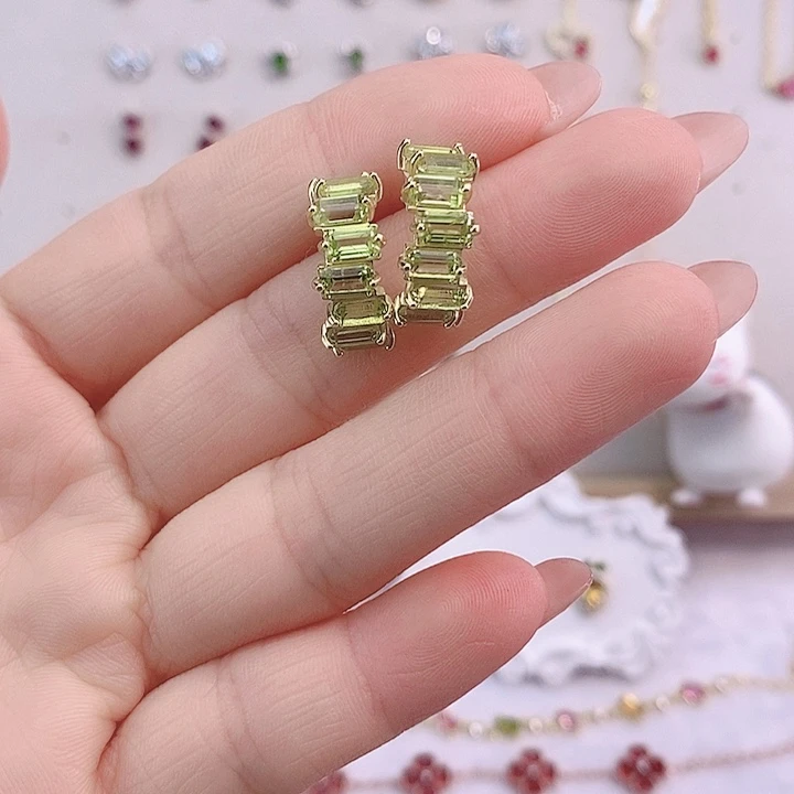 橄榄石耳饰银S925镶嵌