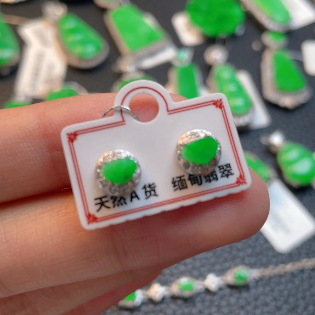 翡翠银S925镶嵌颈饰