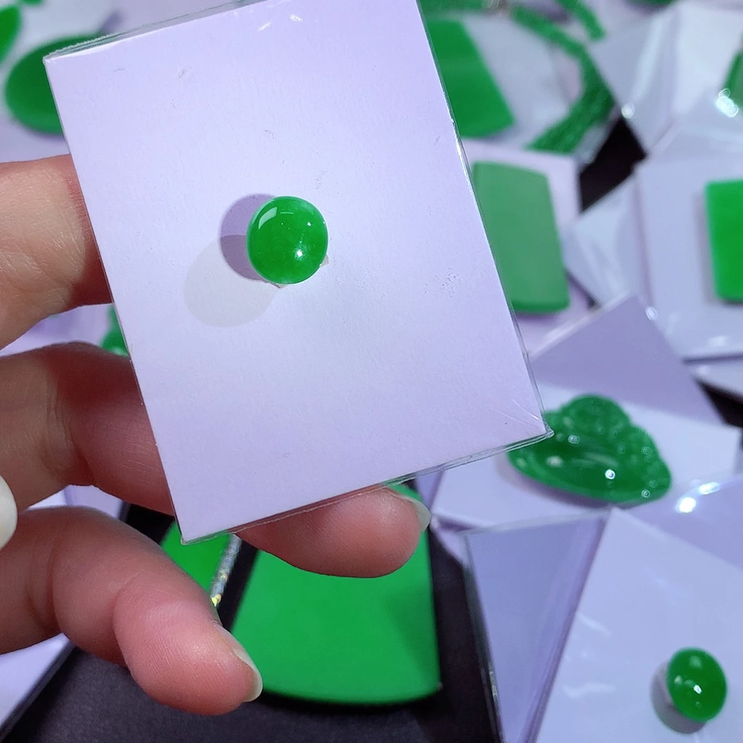 吊坠(赠链)未镶嵌翡翠天然翡翠