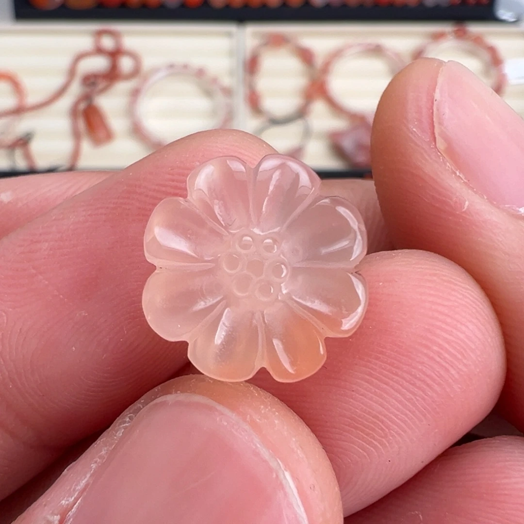 未镶嵌川料南红玛瑙小雏菊