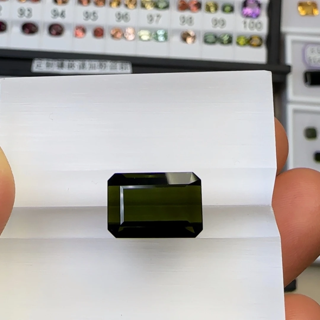 珠宝半成品未镶嵌碧玺天然6.45克拉
