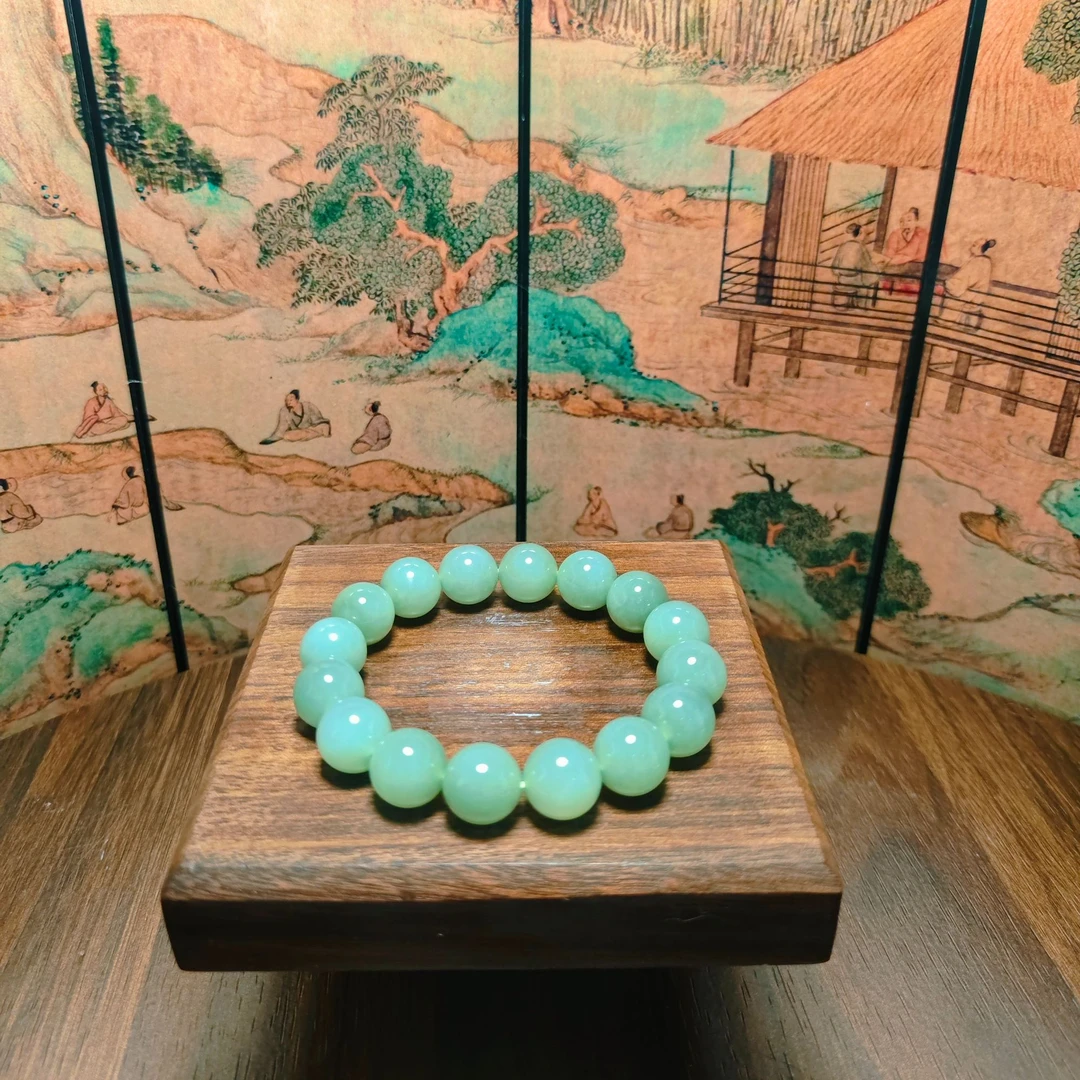 H和田玉圆珠手串（卡12）1890