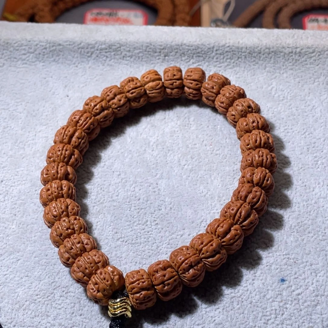 金刚菩提吊坠l十出一泰森