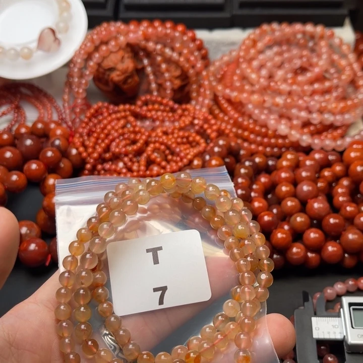 南红玛瑙未镶嵌多样性发货默认微瑕称重6mm