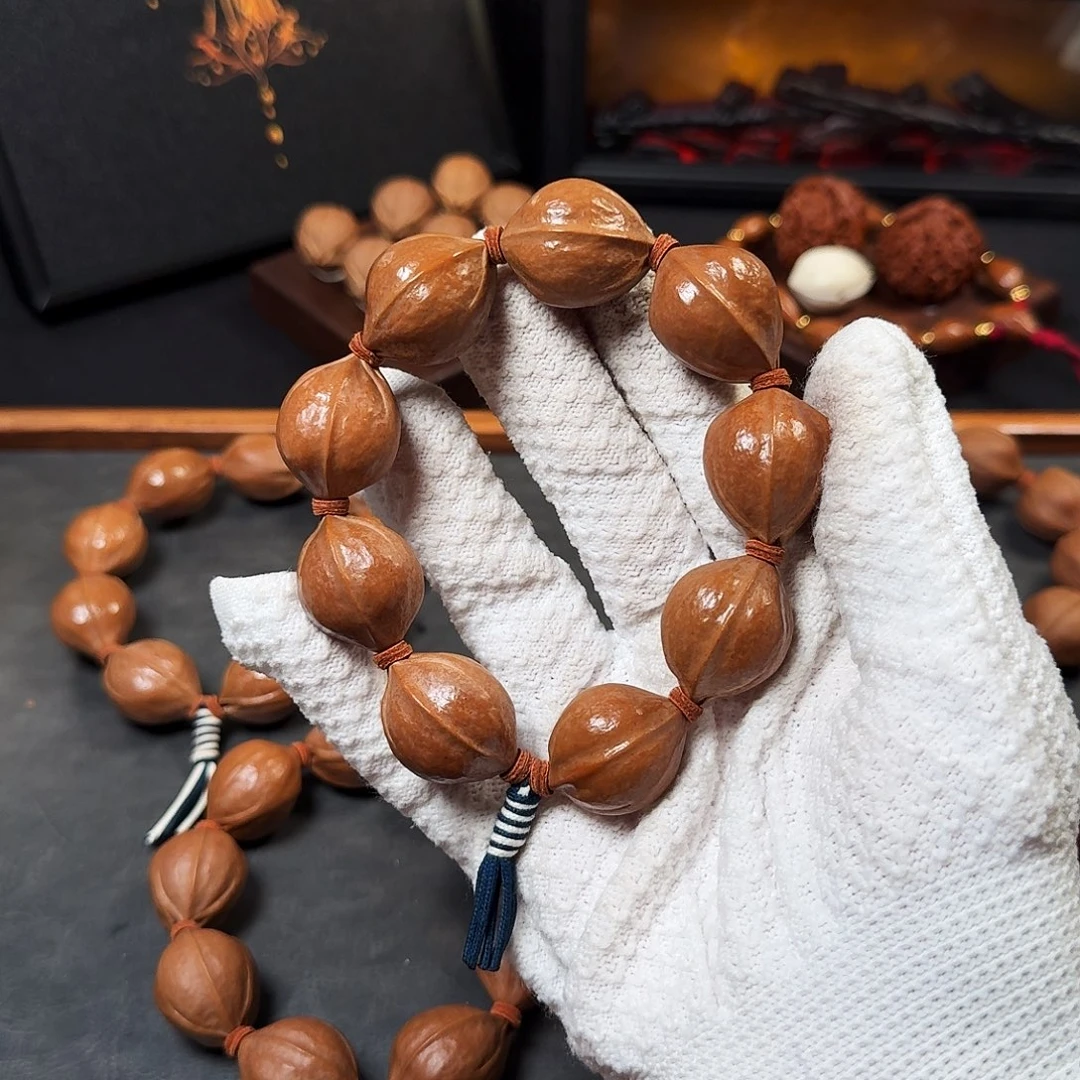 2.2*2.8大尺寸原生态梅林铁核手串