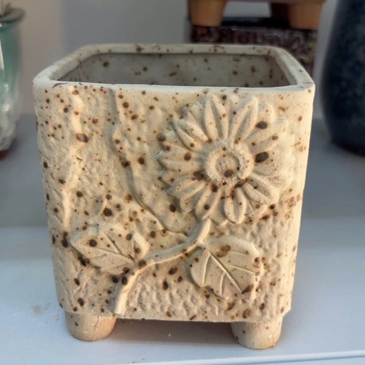 紫砂花盆3个白色，1111111