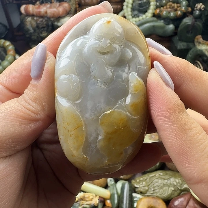 透闪石质玉未镶嵌珠宝奇石