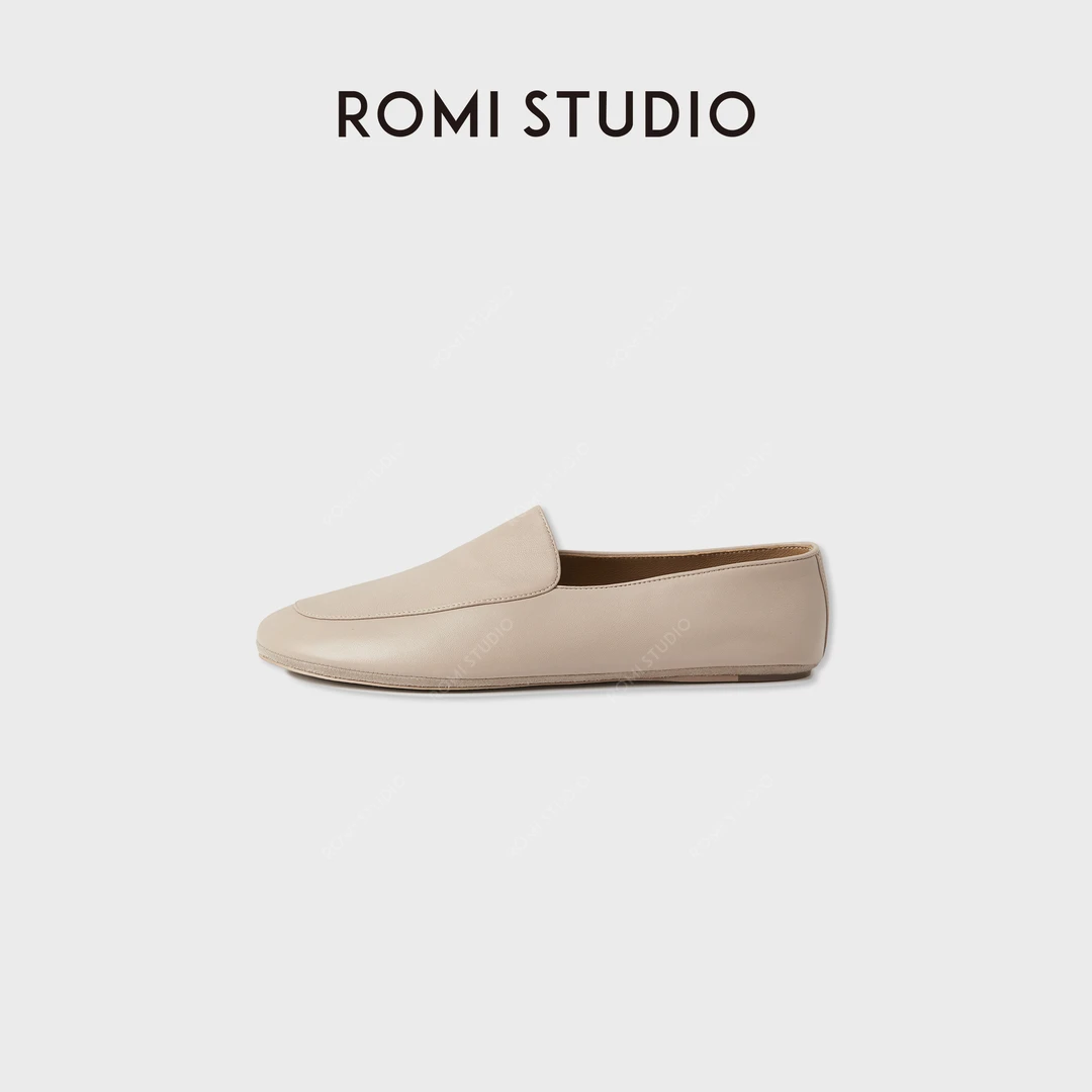 ROMI STUDIO“气质新贵”羊皮圆头一脚蹬米白平底单鞋RWBAP31781