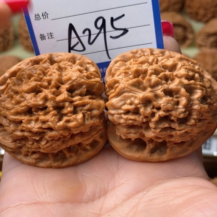 桃核吊坠马*俊大管帽大管帽