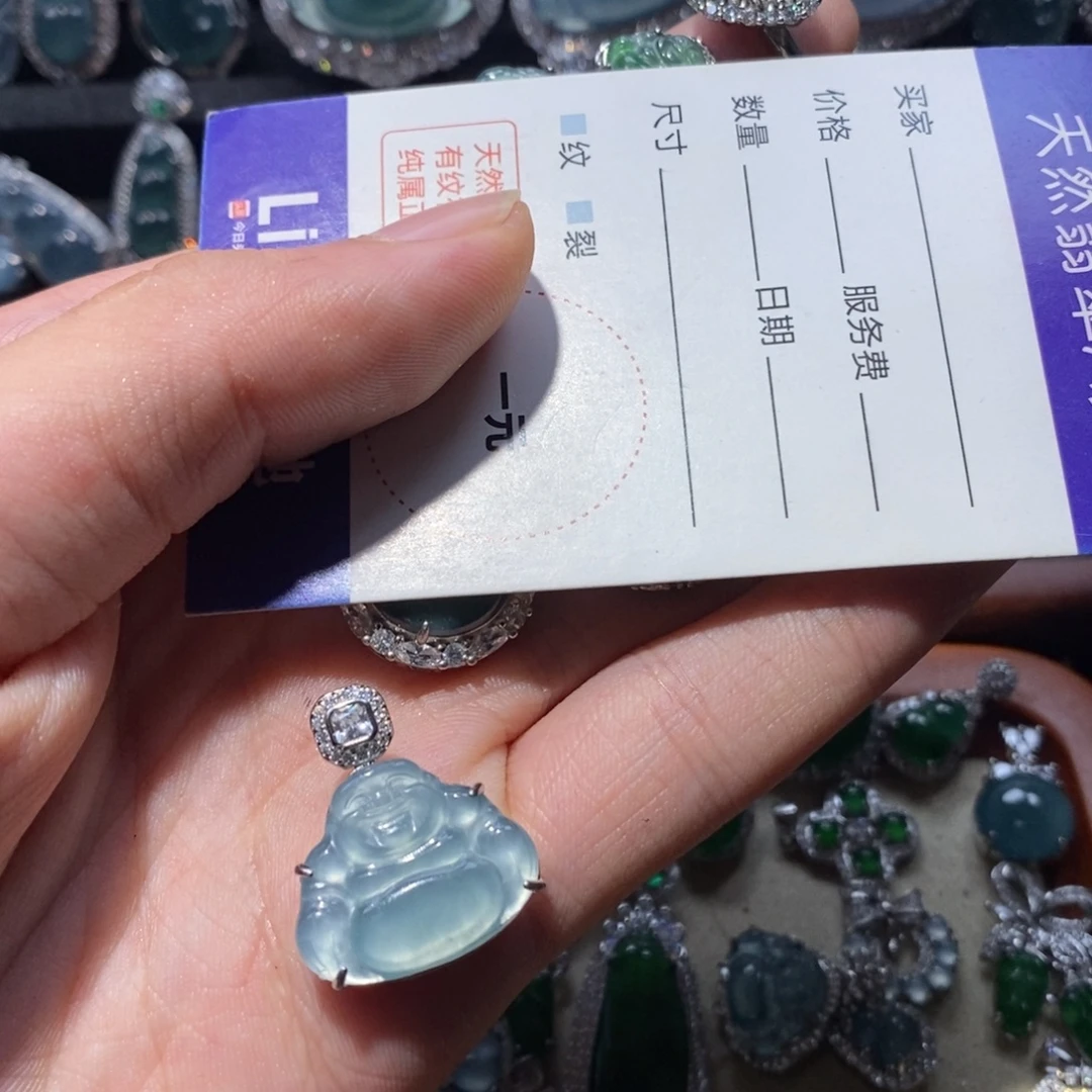 M***n颈饰银S925镶嵌翡翠翡翠