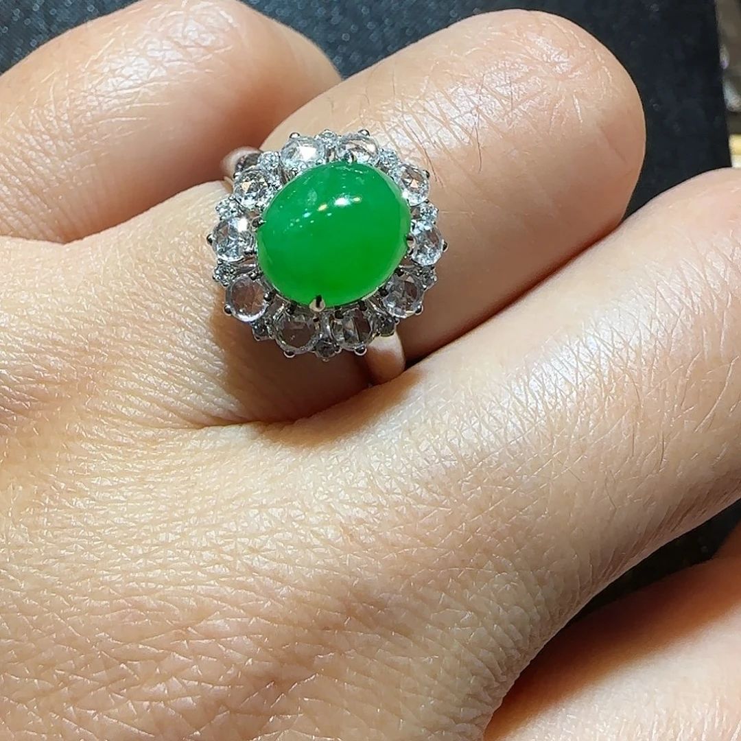 翡翠18K金镶嵌戒指戒指