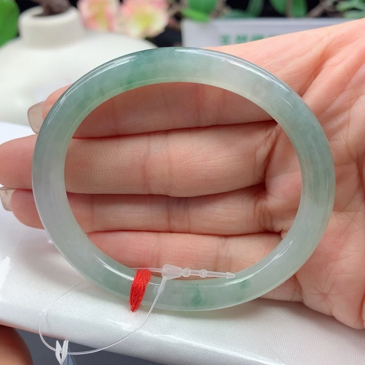 未镶嵌手镯翡翠2