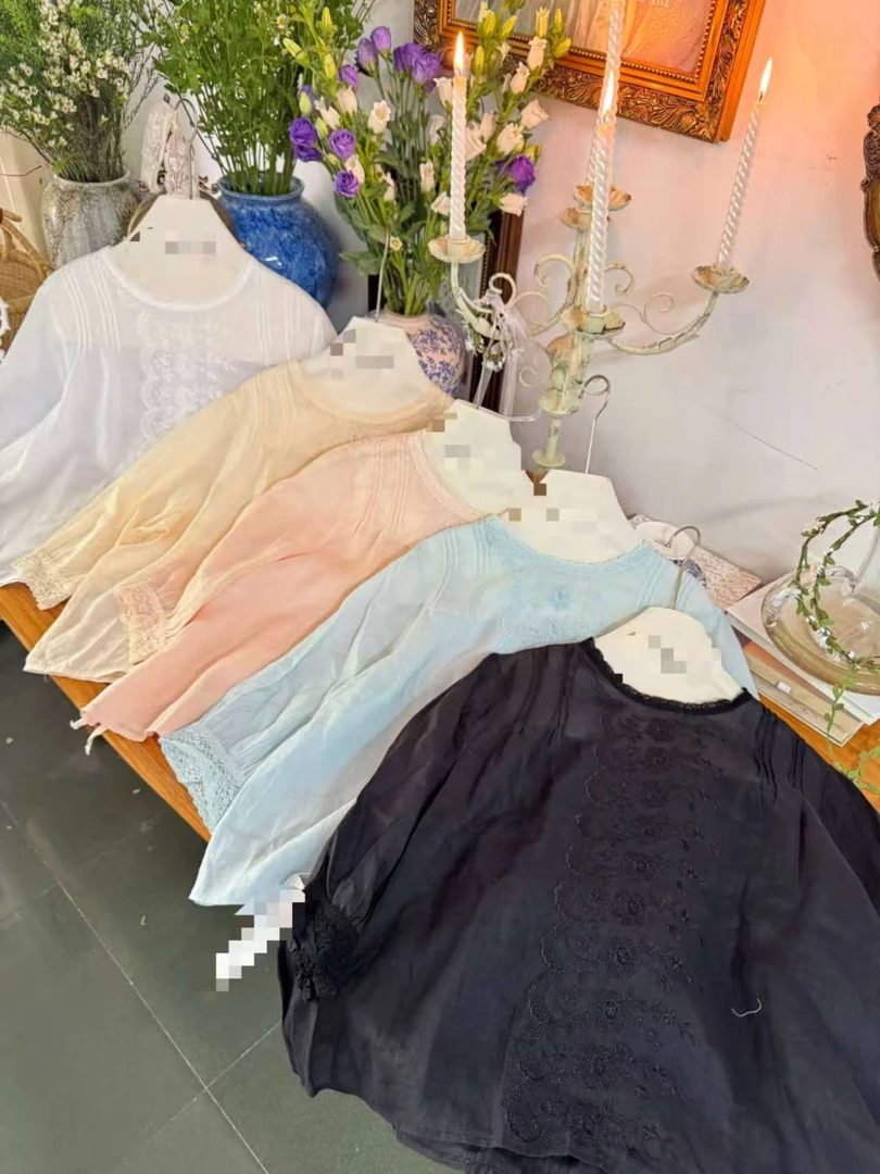 别出新裁法式宫廷风刺绣花朵风琴麻衬衫2199  衣长58