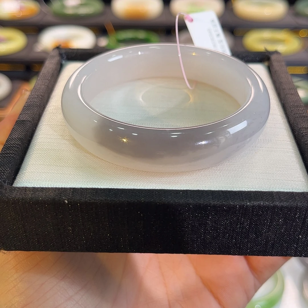 和田玉未镶嵌手镯冰仙紫