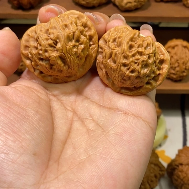 文玩核桃把件023号，41尺宫灯