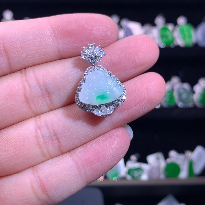 【闪购商品】颈饰银S925镶嵌翡翠天然翡翠