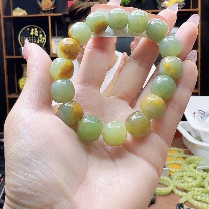 手链未镶嵌和田玉