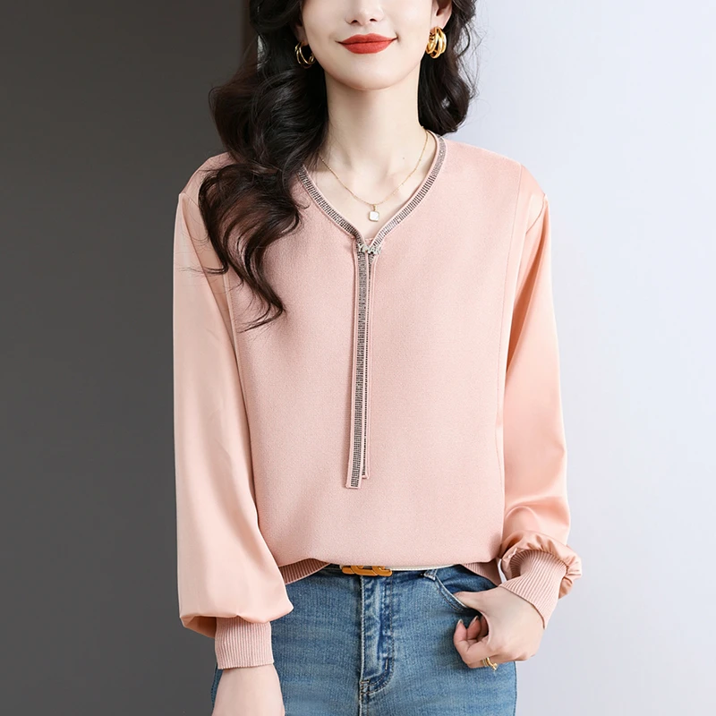 大码女装春秋季新款长袖针织上衣宽松显瘦洋气雪纺拼接V领打底衫