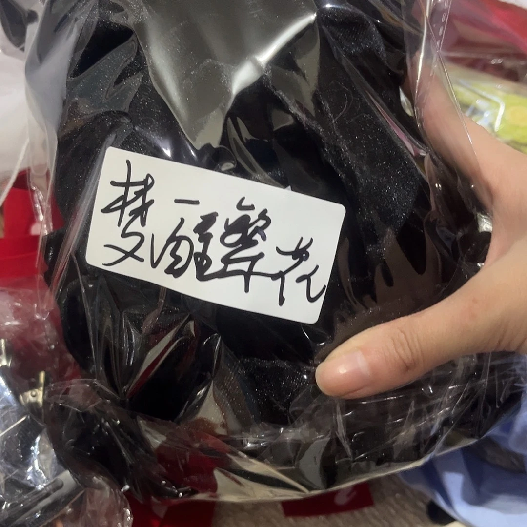 梦***落宇宇哈哈哈哈哈哈哈我