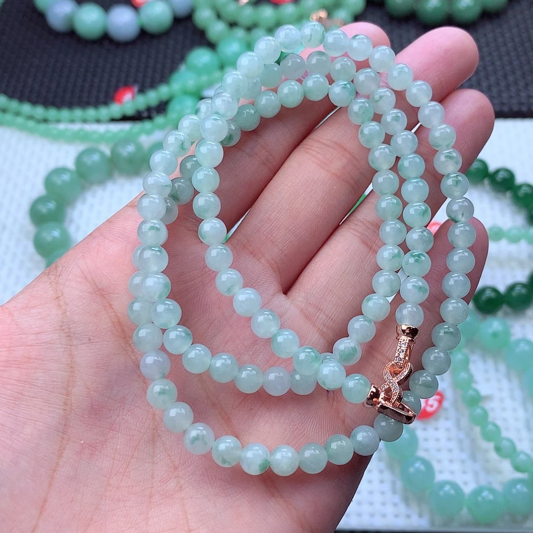 翡翠未镶嵌毛衣链