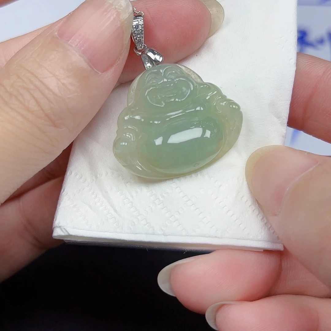 翡翠颈饰合金吊坠