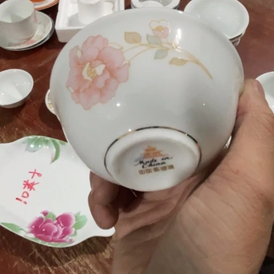 瓷片陶瓷9厘米高岭土