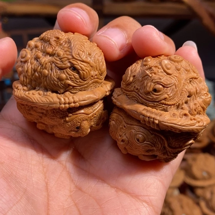 【闪购商品】核桃手串/手链?金蟾雕刻