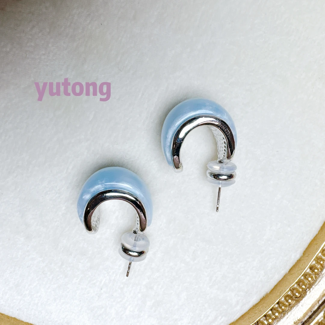 铜合金树脂耳饰 【雨桐轻奢饰品】设计款耳环YT00037