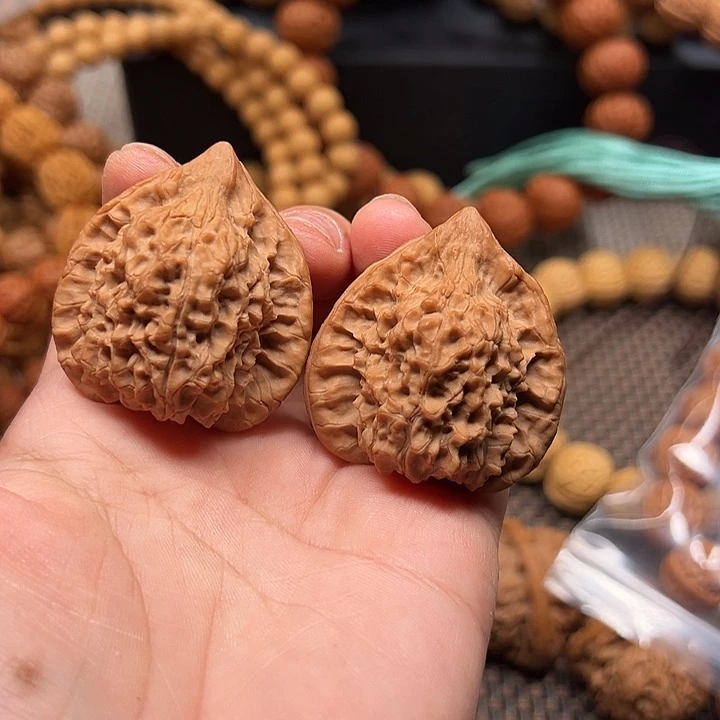 文玩核桃把件39朱雀