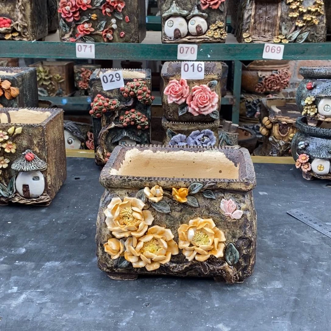 红陶青藤花器多肉花盆