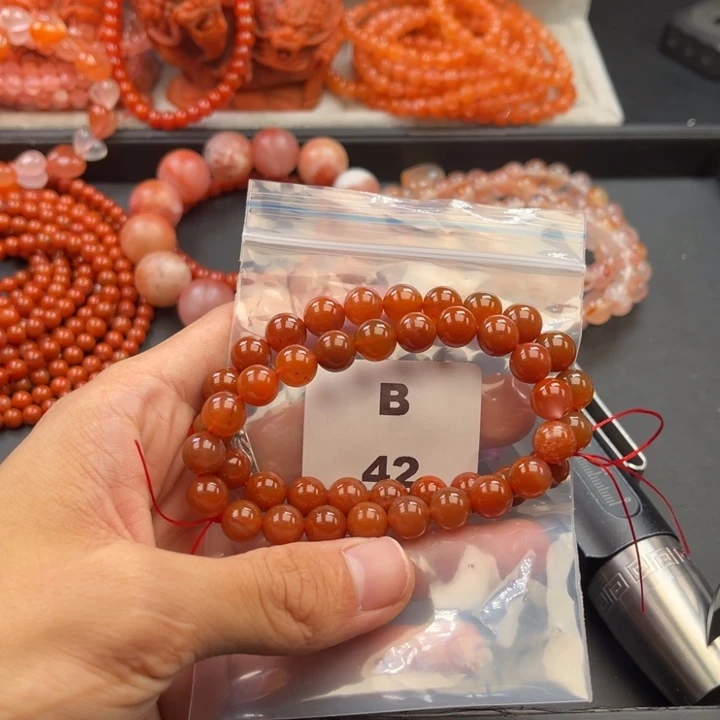 南红玛瑙未镶嵌多样性发货默认微瑕称重9mmx2