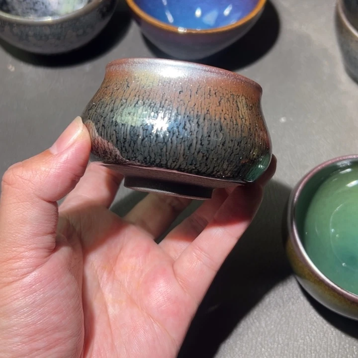 茶盏好想和她谈一下心了就