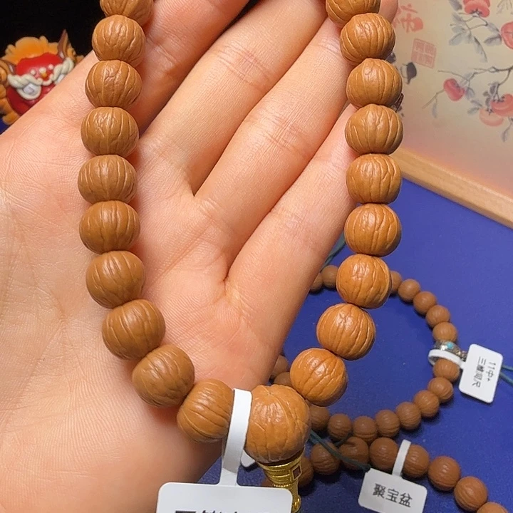舍***得吊坠猴头核桃南瓜