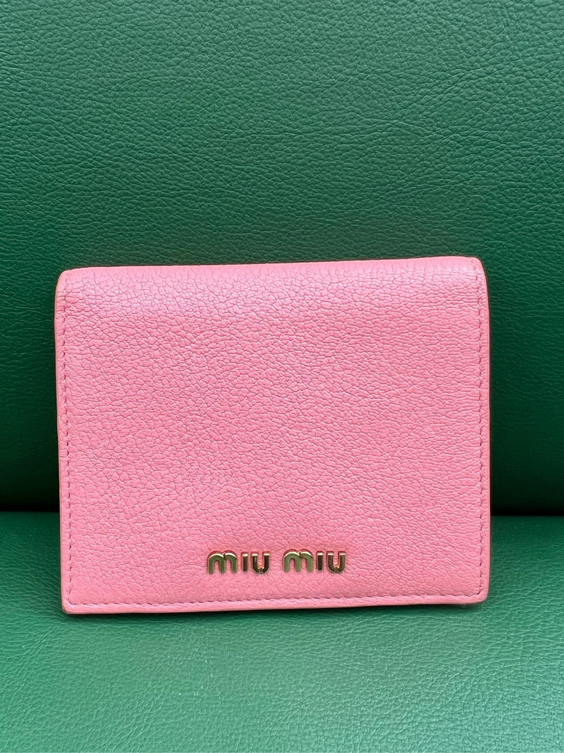 95新 MIU MIU/缪缪 缪缪/miumiu 粉色钱包
