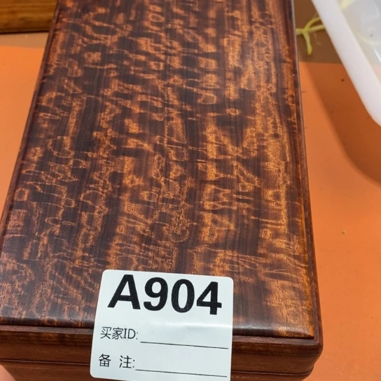 大果紫檀（缅甸花梨）血檀盒子一个904
