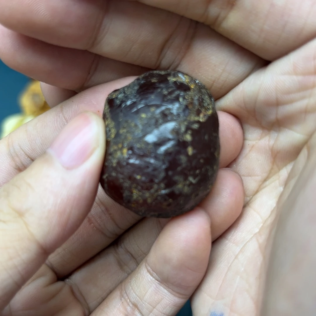 莹***定制琥珀蜜蜡未镶嵌