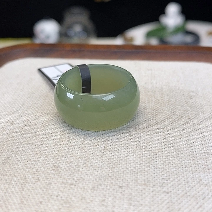 和田玉未镶嵌戒指Z74 湖水绿墩墩 17.4