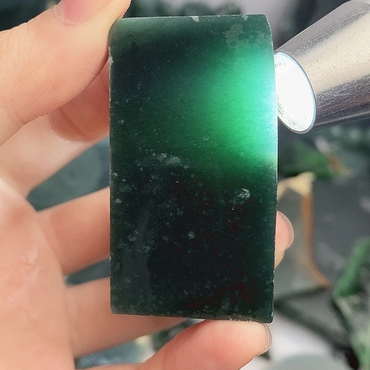 翡翠裸石纯天然翡翠