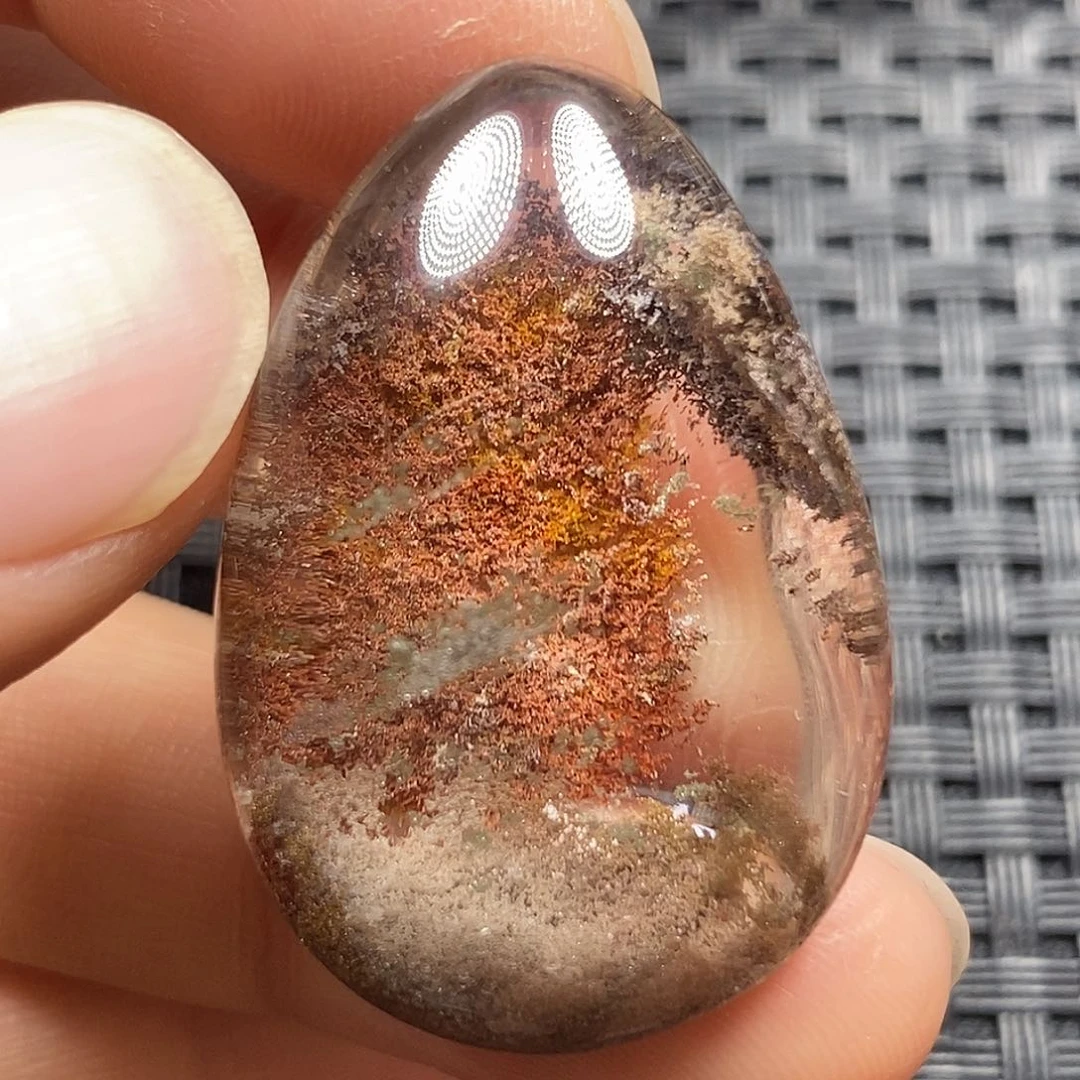 水晶颈饰未镶嵌杨**铱