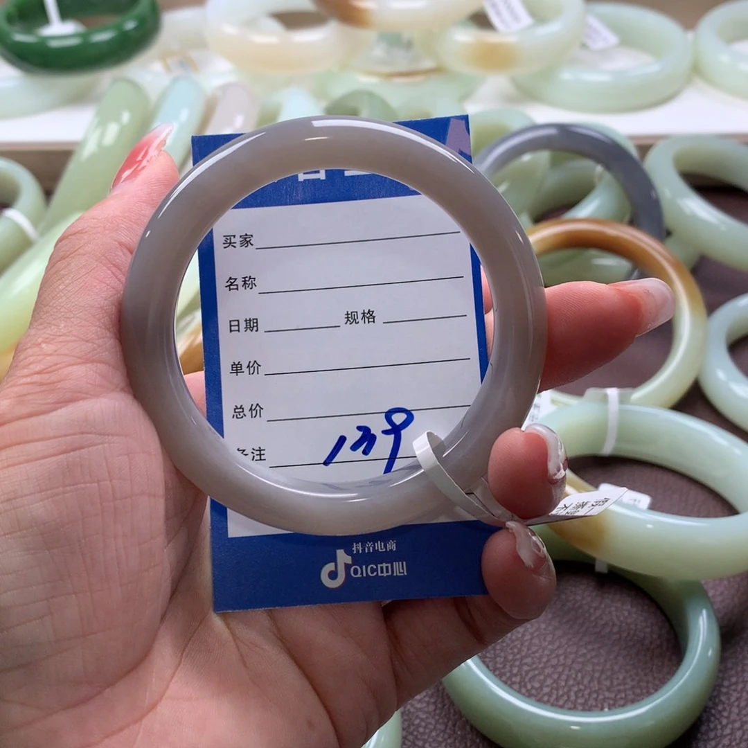 和田玉手镯55未镶嵌