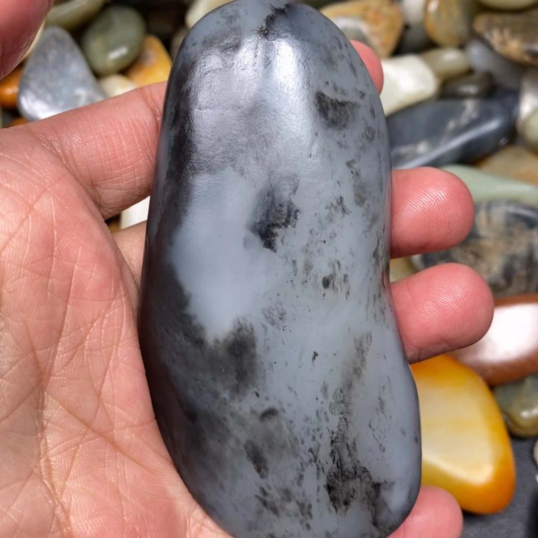 和田玉挂件未镶嵌自****