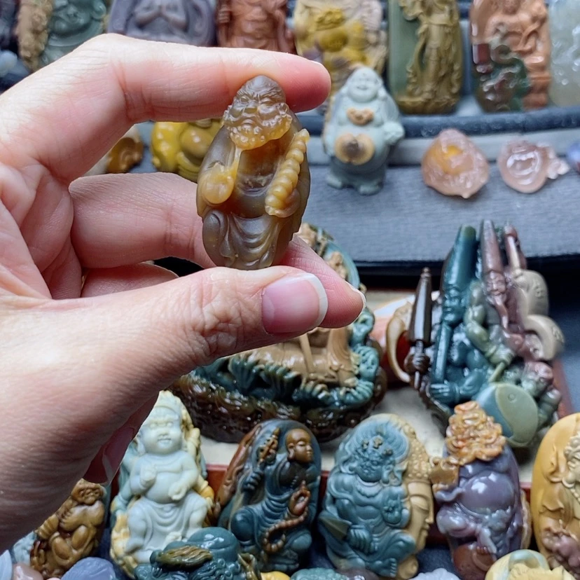 【闪购商品】定制石英质玉手把件未镶嵌