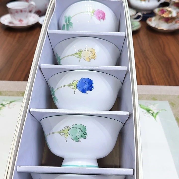 瓷片杯子杯子杯子杯子水杯杯子