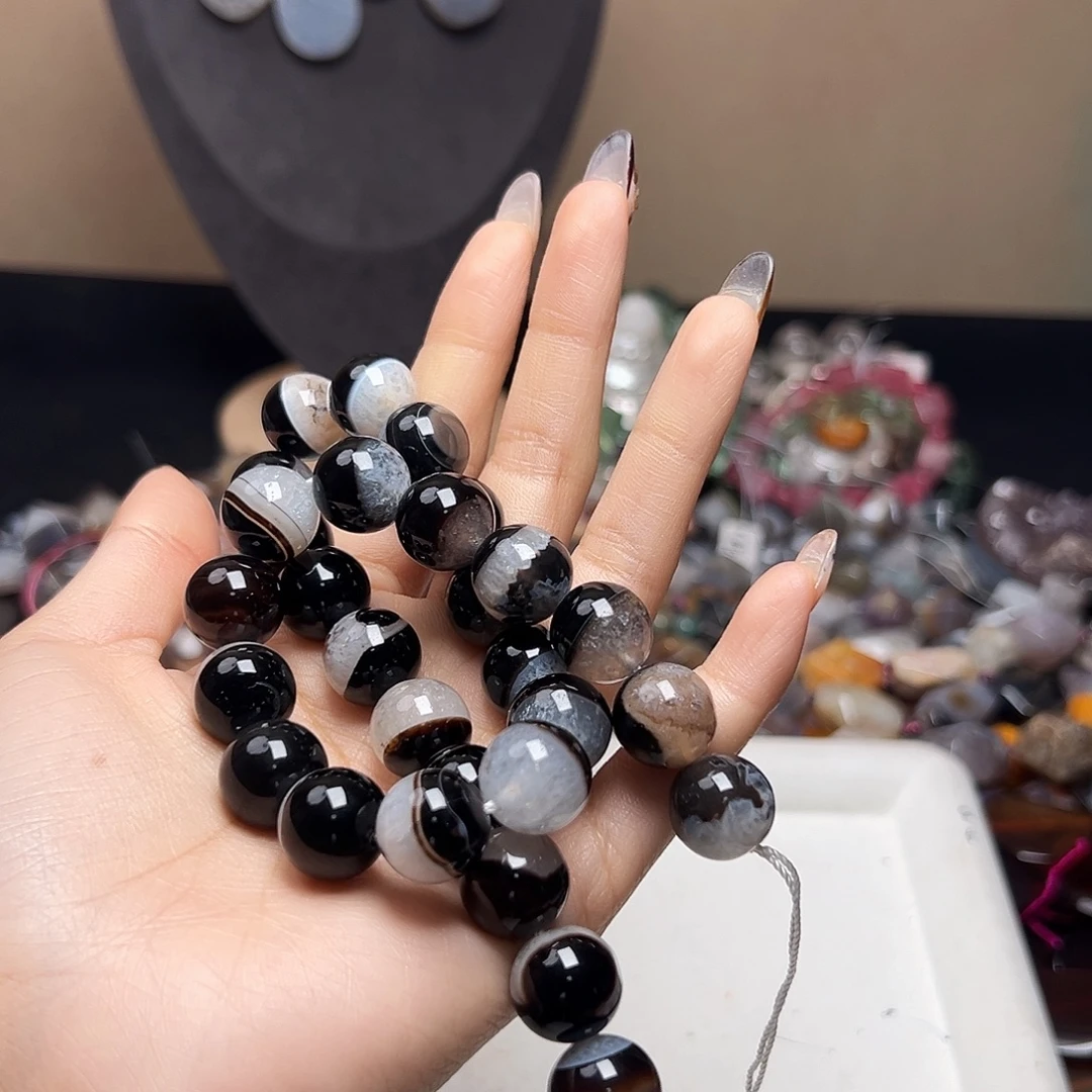 玛瑙/玉髓合金珠宝半成品D215，水晶玛瑙共生一条