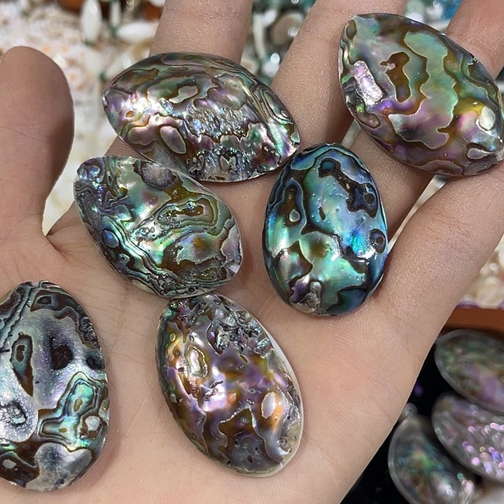 玛瑙/玉髓合金珠宝半成品一个鲍鱼贝通孔