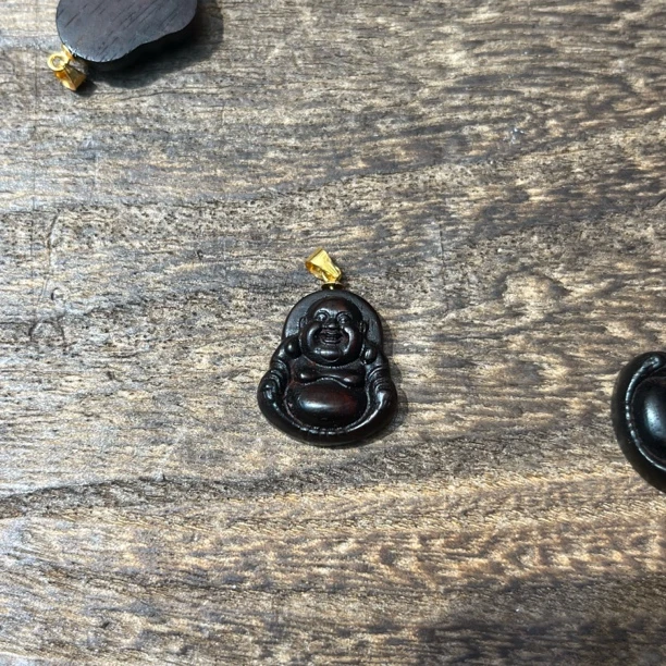 7076-小叶紫檀佛公吊坠17*20mm